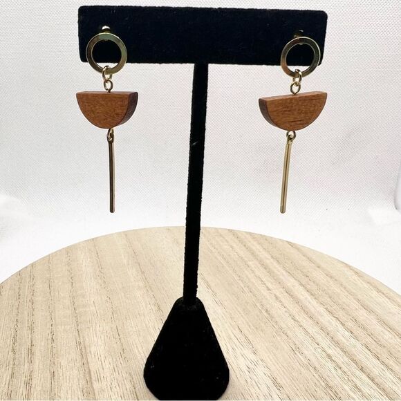 Gold tone dangle post unique geometric minimalist funky earrings - Picture 3 of 4